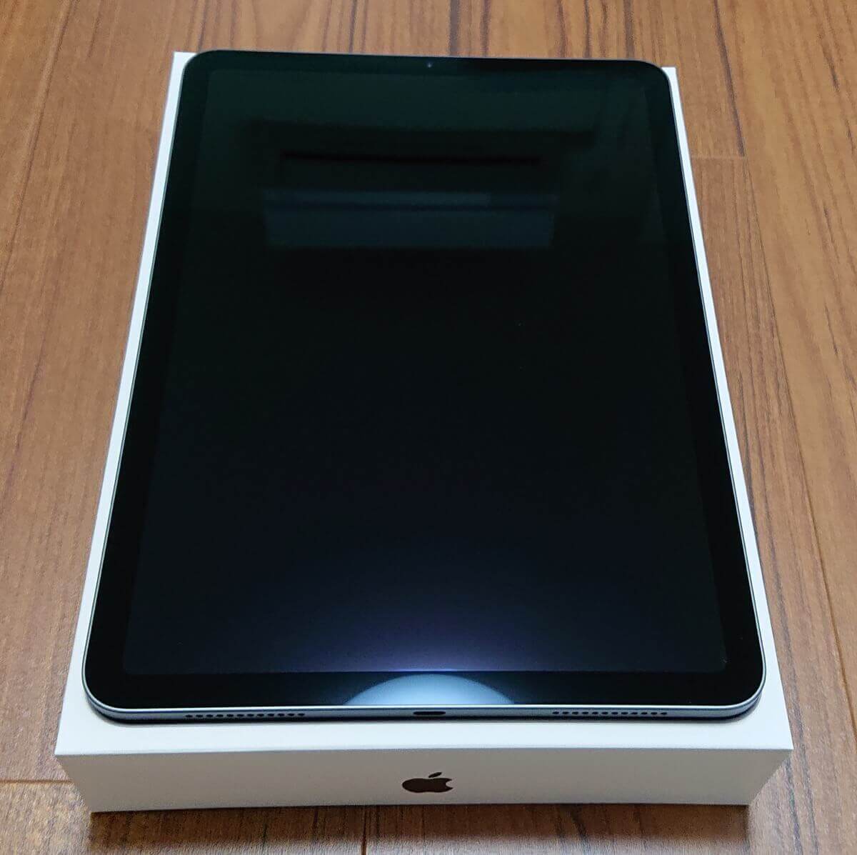 iPad Air4 保護フィルム使用前